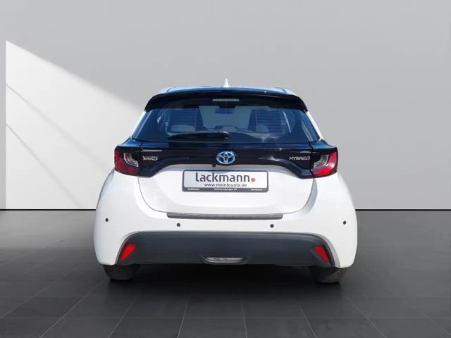 Toyota Yaris Business Hybride