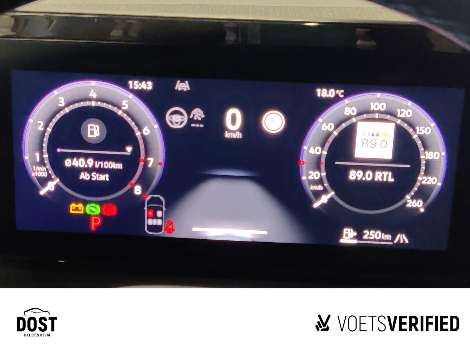 Volkswagen T-Roc 1.5 eTSI DSG IQ.Drive R-Line