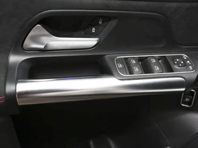 Mercedes-Benz EQA 250 AMG Line