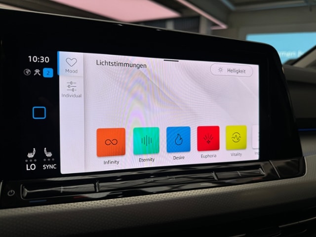 Volkswagen Golf 1.5 TSI Golf VIII Move