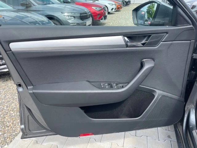 Skoda Superb 1.5 TSI Ambition Combi