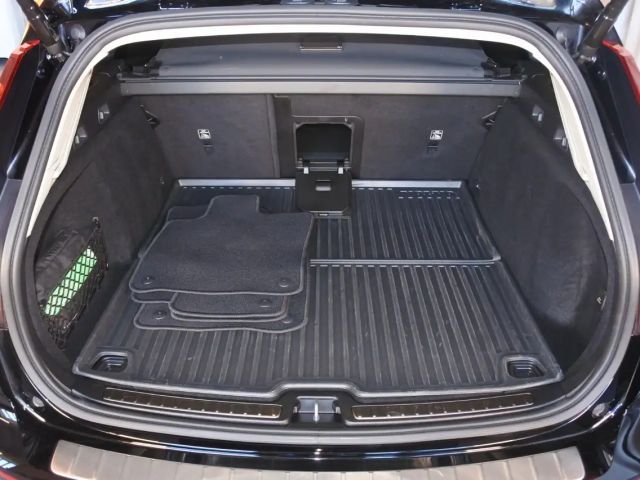 Volvo V60 Cross Country AWD