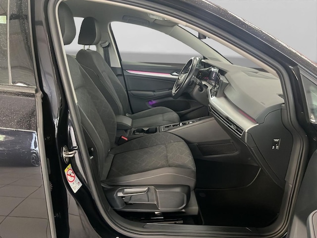 Volkswagen Golf 1.5 eTSI DSG Life Variant