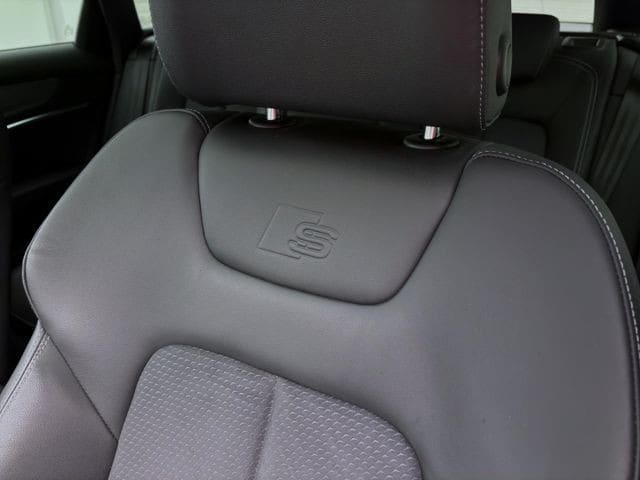 Audi S6 Avant Quattro