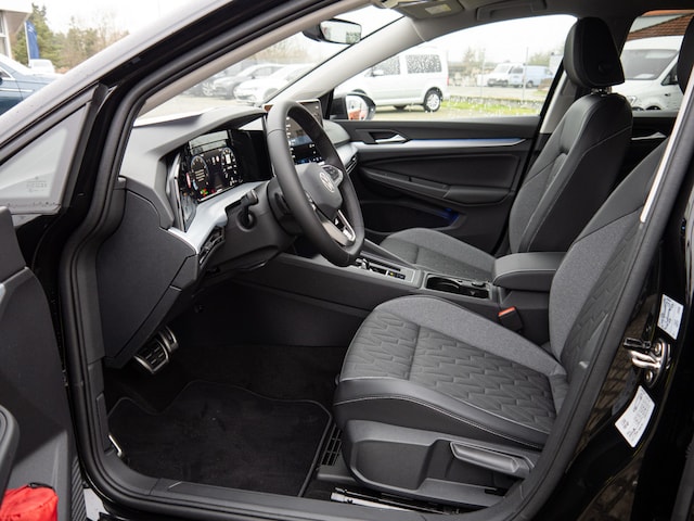 Volkswagen Golf 1.5 eTSI Golf VIII