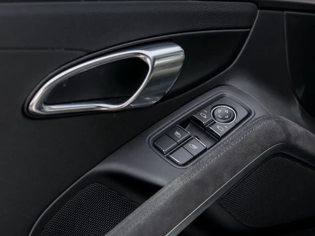 Porsche Cayman 4 718 Coupé GTS