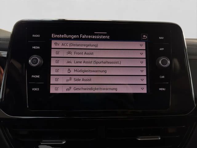 Volkswagen T-Roc 1.5 eTSI DSG R-Line