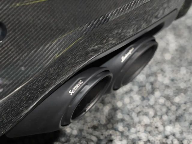 Lamborghini Urus Performante