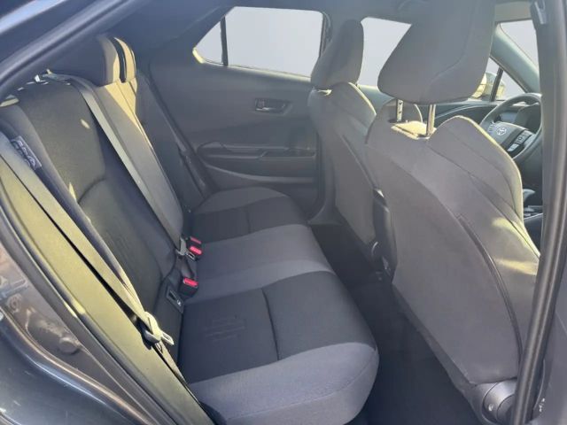 Toyota C-HR Hybride Team D