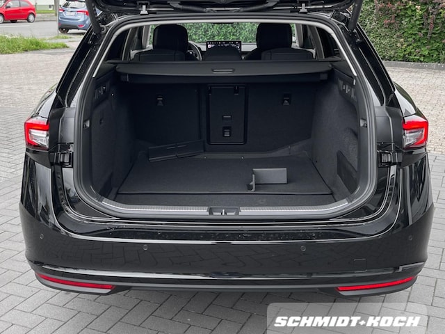 Skoda Superb 2.0 TDI Combi Selection