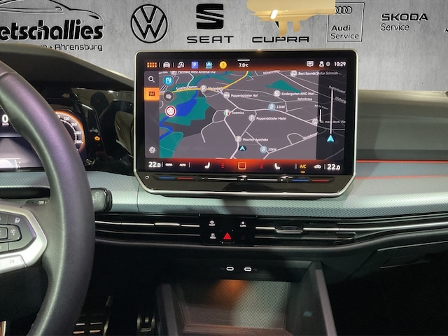 Volkswagen Golf 1.5 eTSI DSG