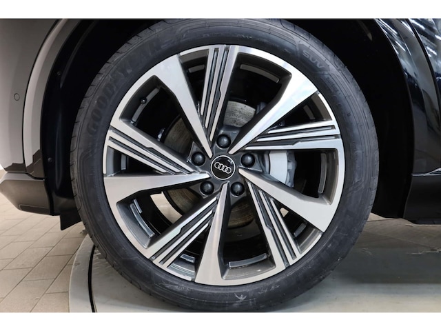 Audi Q6 e-tron Quattro