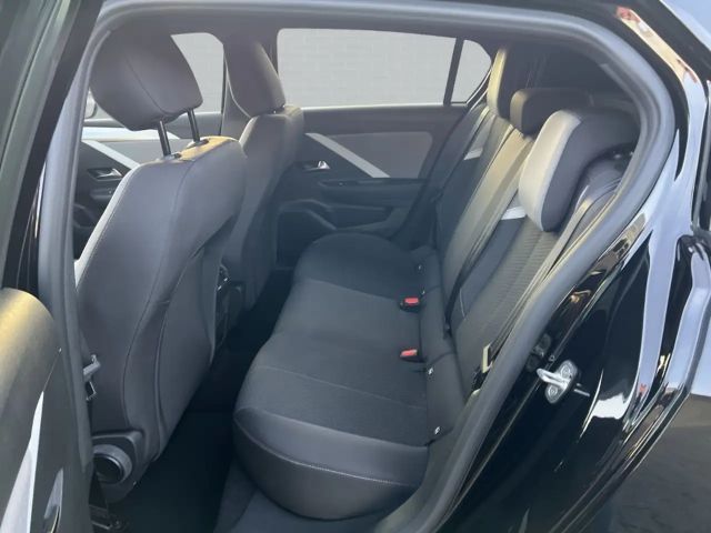 Opel Astra 1.2 Turbo