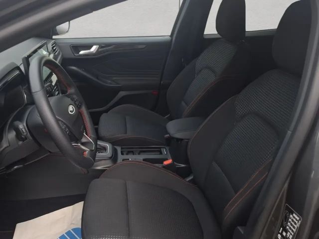 Ford Focus EcoBoost ST Line Wagon