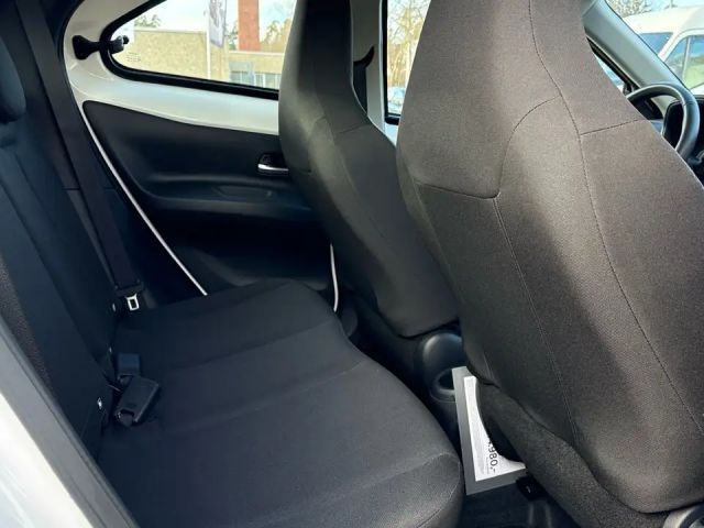 Toyota Aygo X Hatchback Play X-play