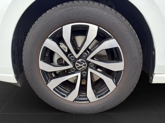 Volkswagen Golf 1.0 TSI