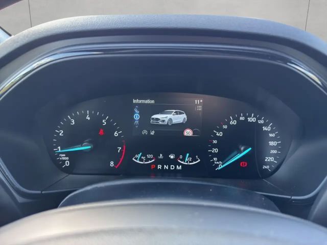 Ford Focus EcoBoost ST Line Wagon