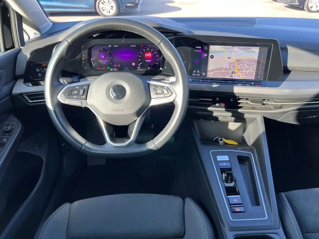 Volkswagen Golf DSG Style Variant