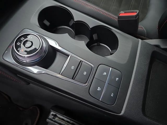 Ford Kuga Plug in Hybrid ST Line X