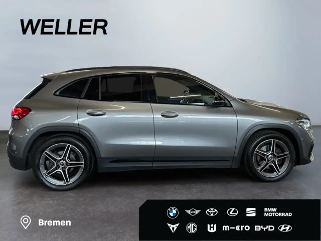 Mercedes-Benz GLA 200 AMG Line