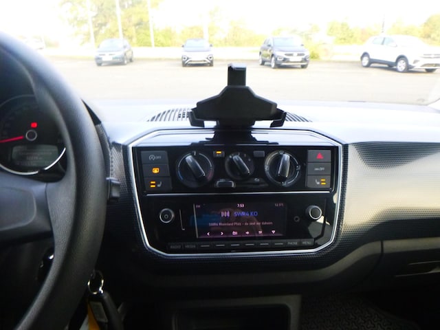 Volkswagen up! Move Move up!