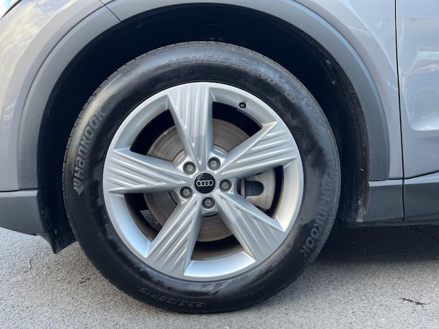 Audi Q4 e-tron SUV 45 e-tron Audi Q4 e-tron