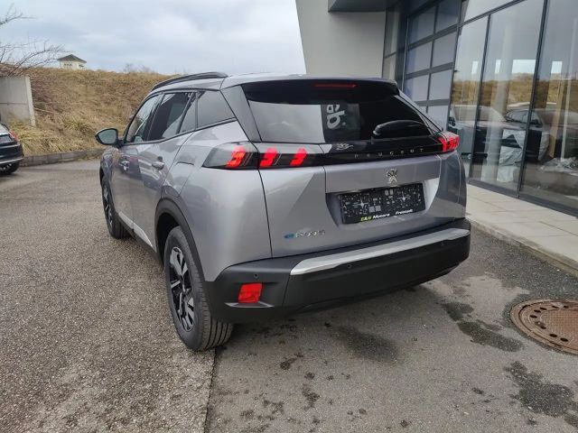 Peugeot E-2008 Allure Pack