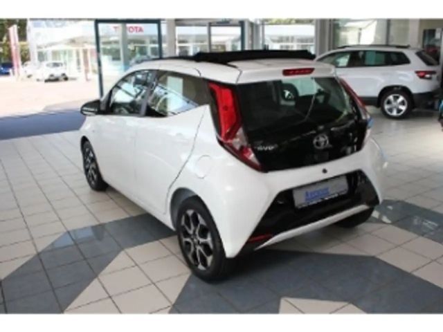 Toyota Aygo X Hatchback X-sky