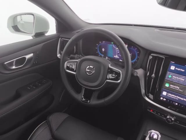 Volvo V60 Cross Country AWD Plus