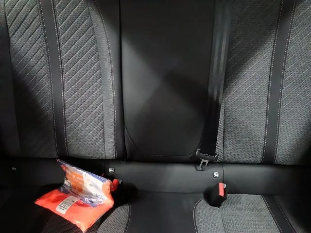 Peugeot 2008 Allure Pack PureTech