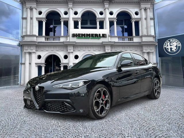 Alfa Romeo Giulia Competizione 2.0 280PS *HARMAN*Assistenz*