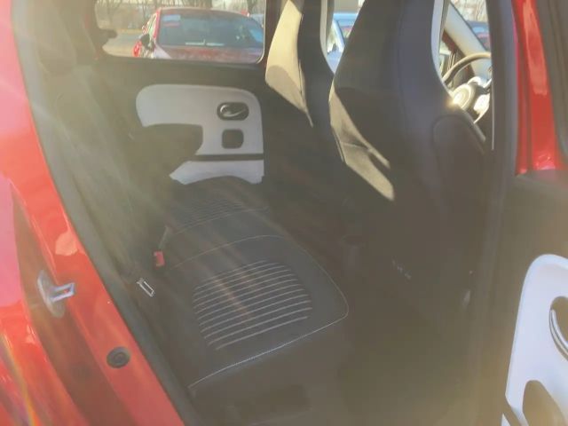 Renault Twingo E-Tech Techno