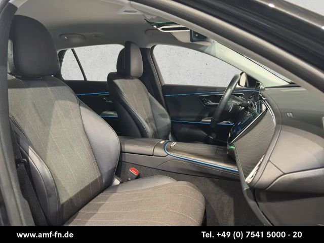 Mercedes-Benz E 220 AVANTGARDE E 220 d Estate