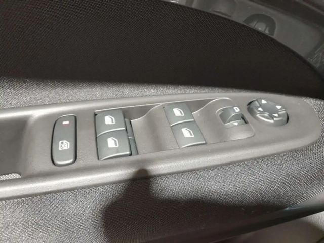 Fiat 600e 600e RED 2023 54kWh Klimaautomatik Onboard-C