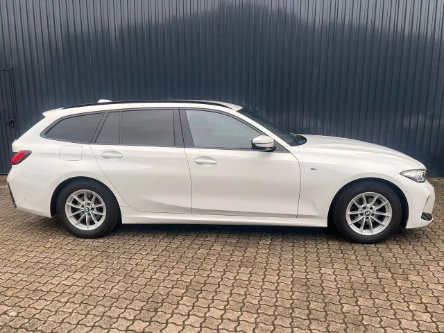 BMW 318 318i M-Sport Touring