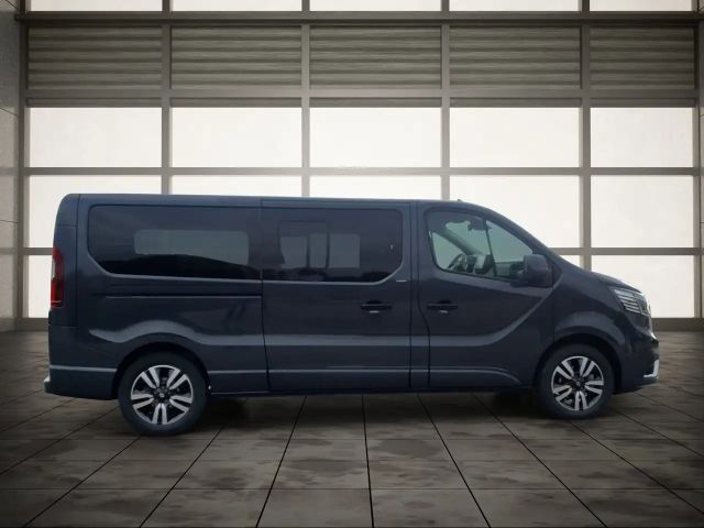Renault Trafic Blue Grand Spaceclass