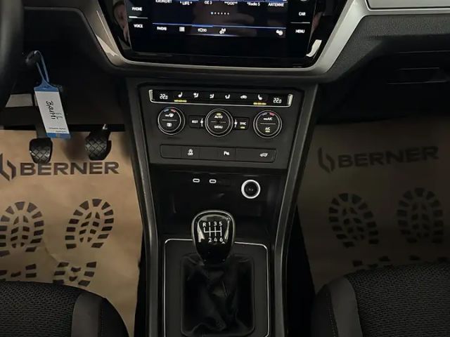 Volkswagen Touran 2,0 TDI *NAVI*ACC*PANO*Sitzheizung*PDC vo/hi*