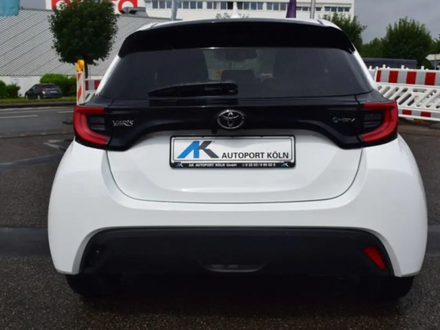 Toyota Yaris Business Hybride