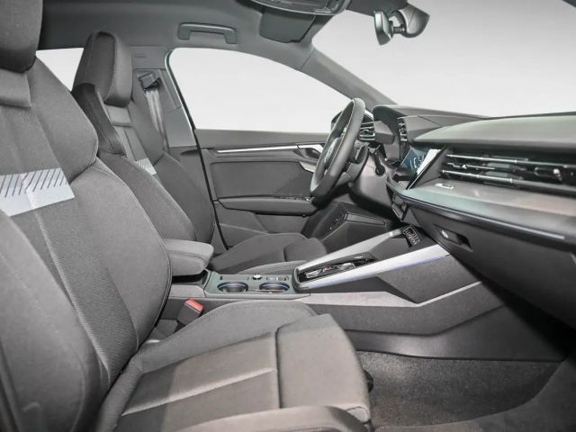 Audi A3 Hybride S-Line S-Tronic Sedan