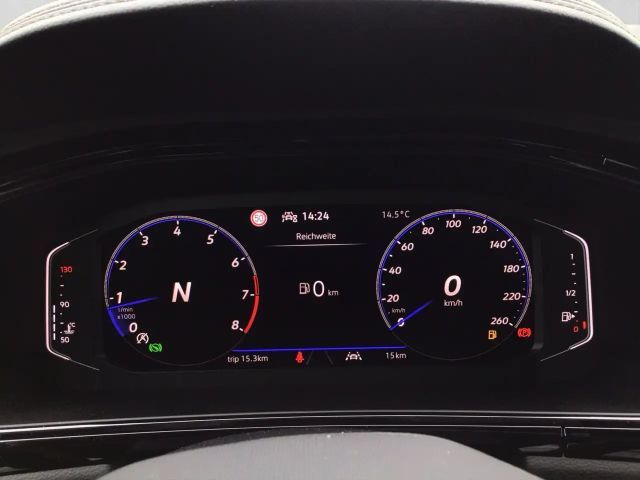 Volkswagen T-Roc 1.5 TSI DSG R-Line