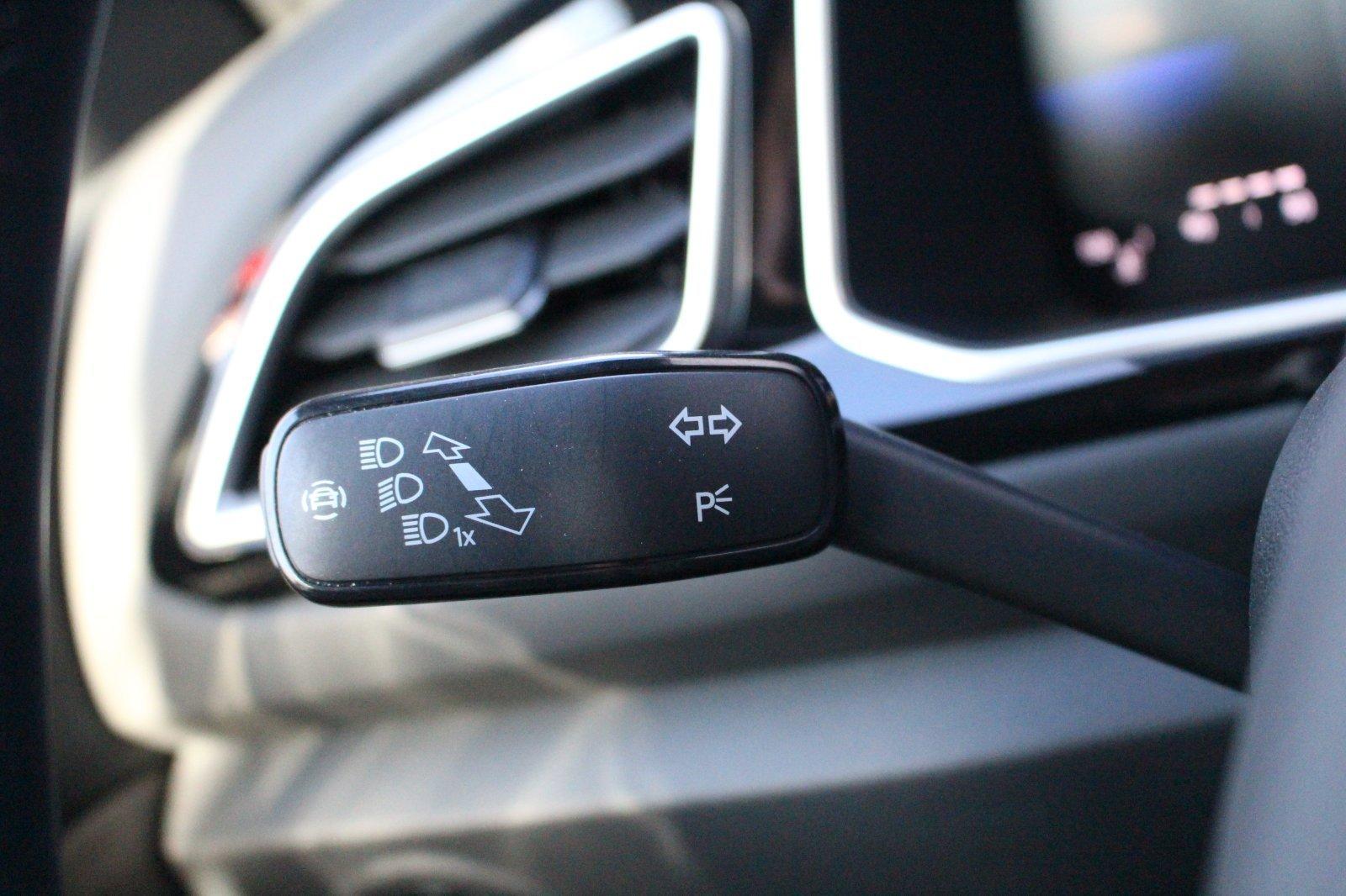 Volkswagen T-Roc 1.5 TSI Cabriolet DSG R-Line