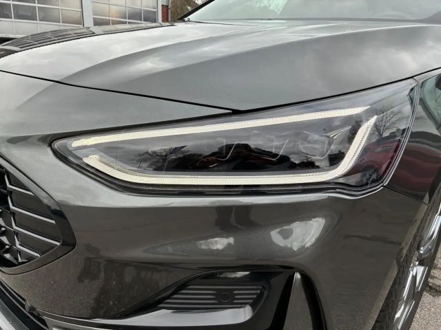 Ford Focus Limited ST Line