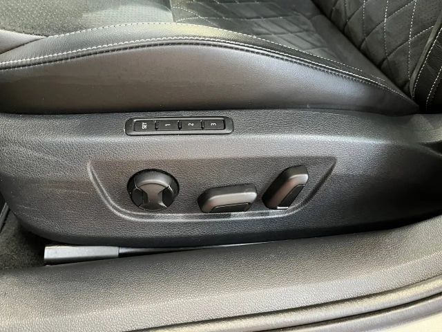 Skoda Superb 2.0 TDI 4x4 Combi Sportline