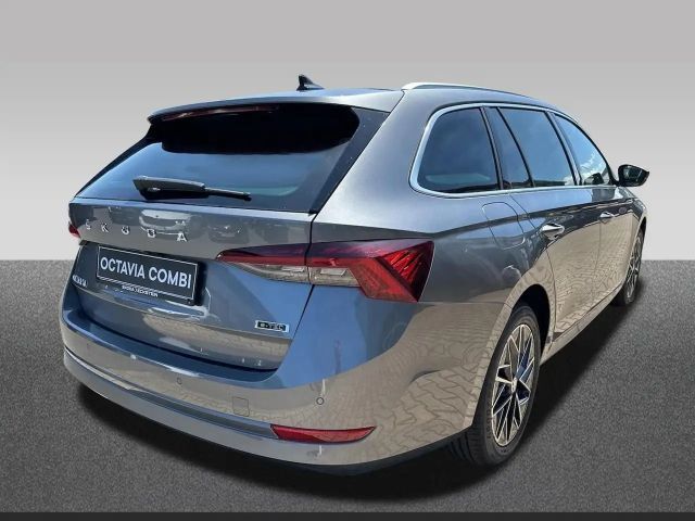 Skoda Octavia 1.5 TSI Combi Style Style