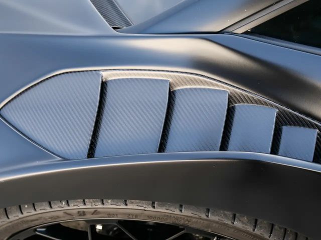 Lamborghini Huracan n STO Nero Noctis Semilucido