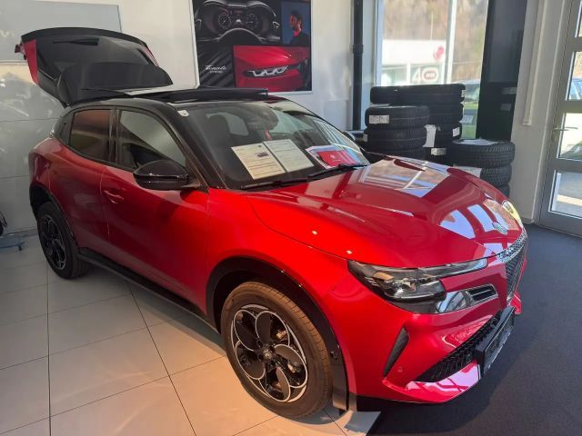 Alfa Romeo Junior Ibrida