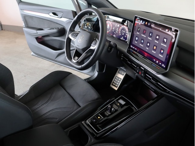 Volkswagen Golf 1.5 eTSI DSG Golf VIII