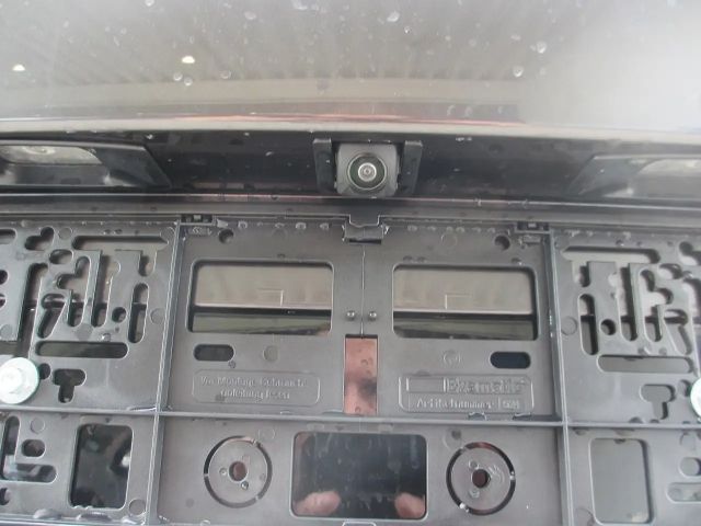 Mazda 3 Exclusive-line