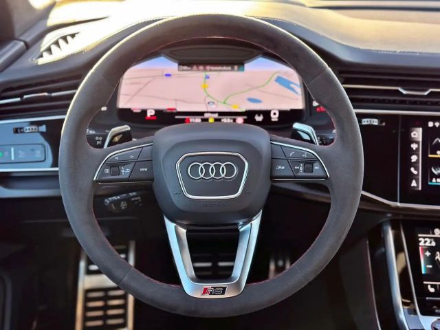 Audi RS Q8 Performance