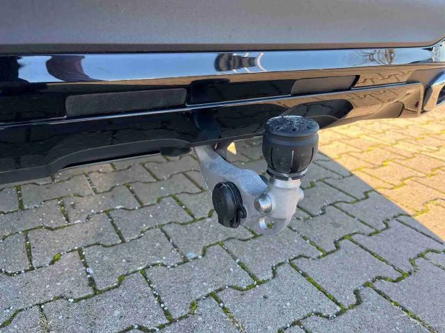 Mercedes-Benz GLC 300 4MATIC AMG Line